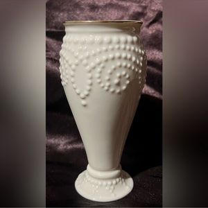 Lenox hobnail beaded vase